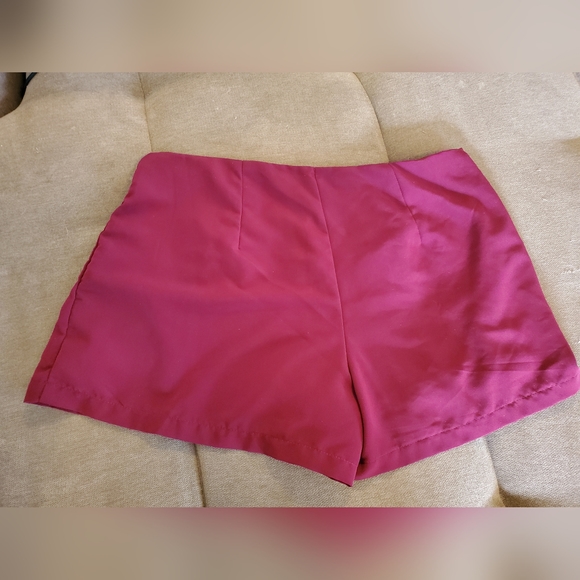 Forever 21 Medium zip maroon red skort skirt mini - Picture 7 of 10